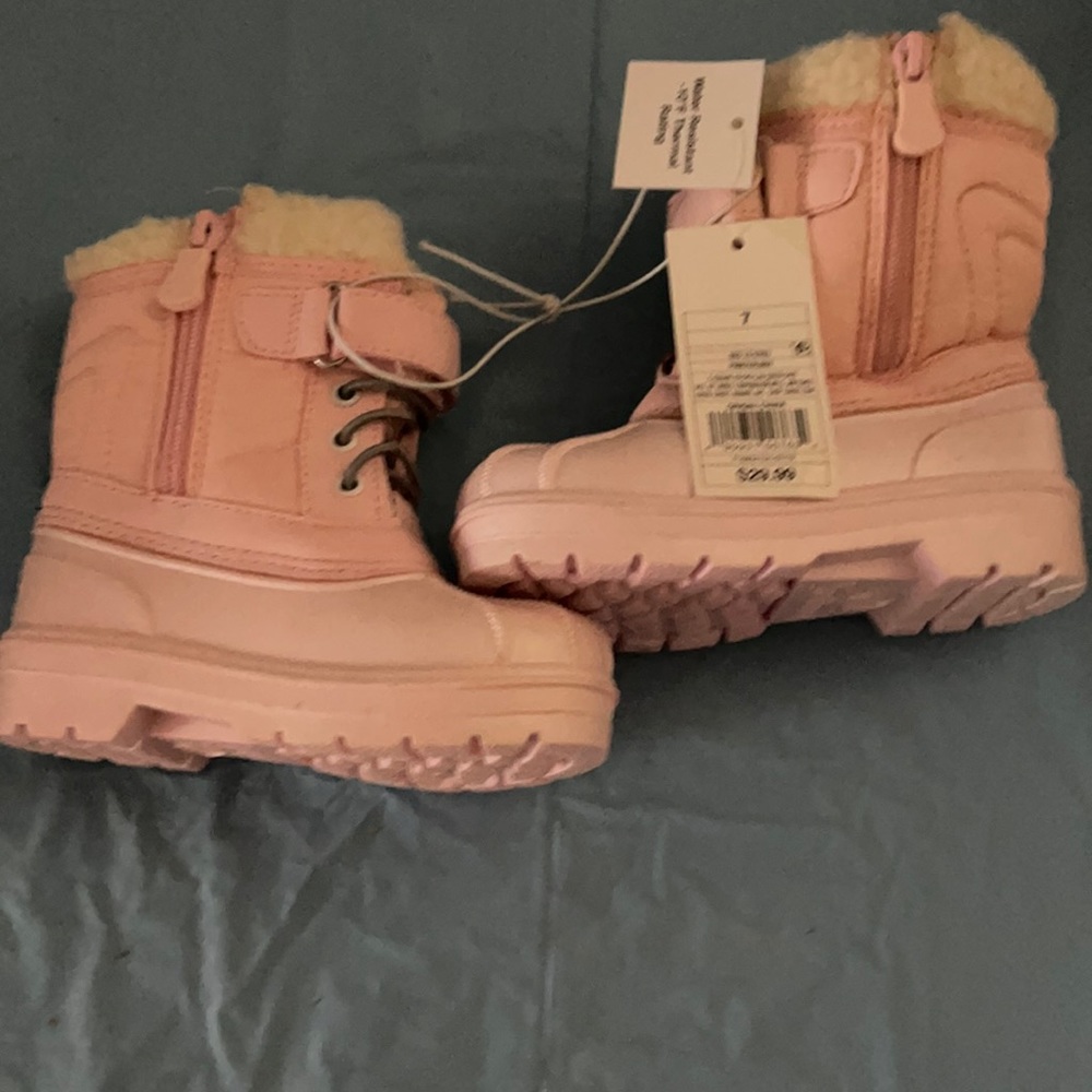 Kids snow boots